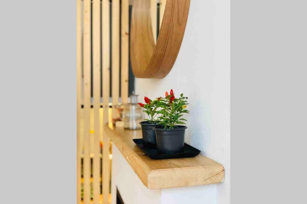 Bright Apartment Tbilisi Bagian luar foto